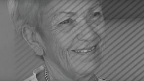Morreu a maior traficante de bebês de todos os tempos – e eu com isso?