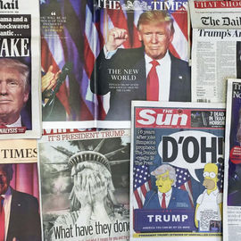 Várias capas de jornais mostram imagens de Donald Trump vitorioso após a eleição de 2016