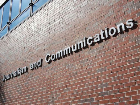 Faculdade e redações: abismo entre dois mundos