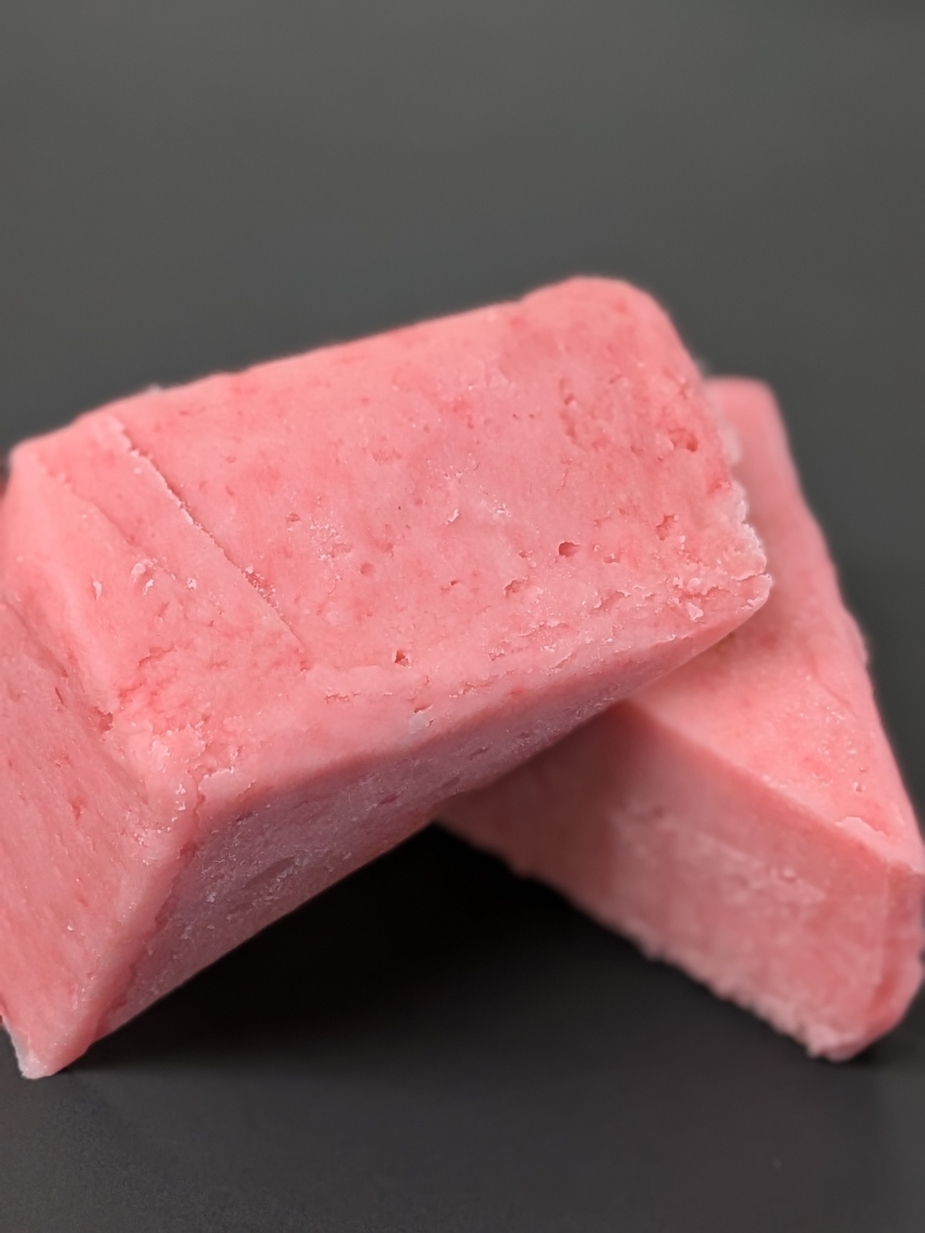 Raspberry Fudge Bar