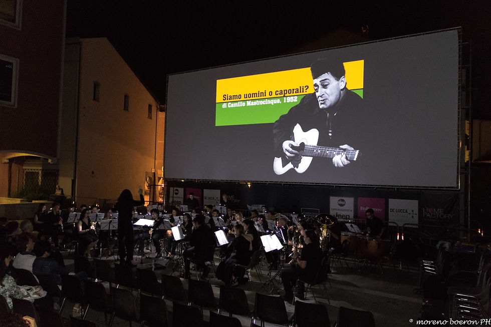 La mia Banda suona Totò, Pordenone