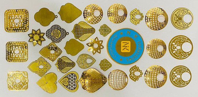 laser-cutting-gold-jewellery_edited.jpg