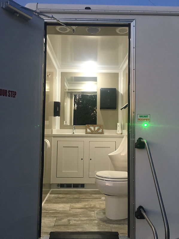 Well lit, safety lights and clean!