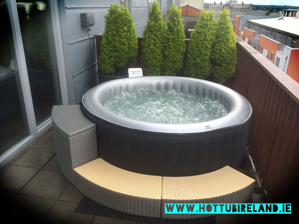 Inflatable hot tub on balcony.JPG
