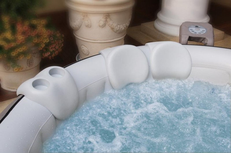 Top 10 Hot Tub Accessories