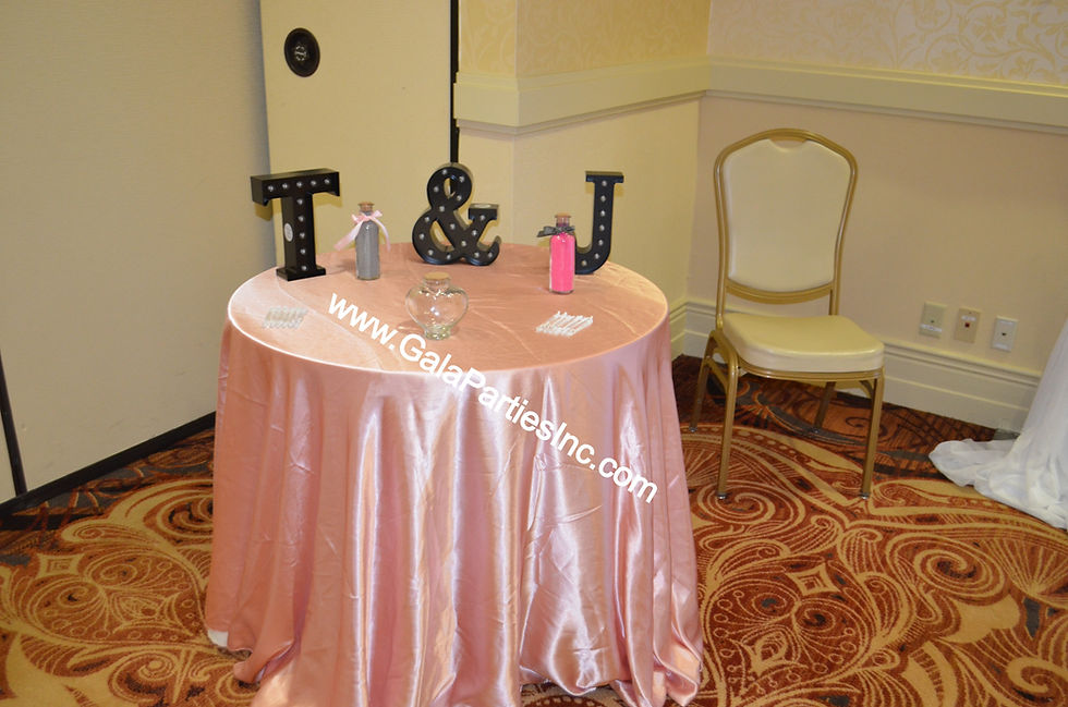 Unity Table Decor