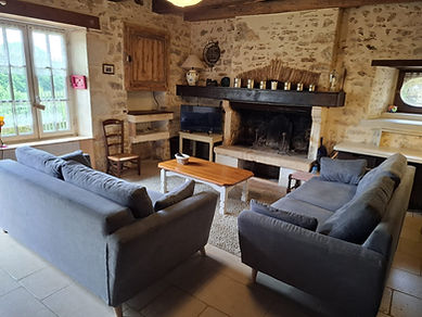 WhatsApp Image 2025-05-28 at 14.59.27 (2).jpeg