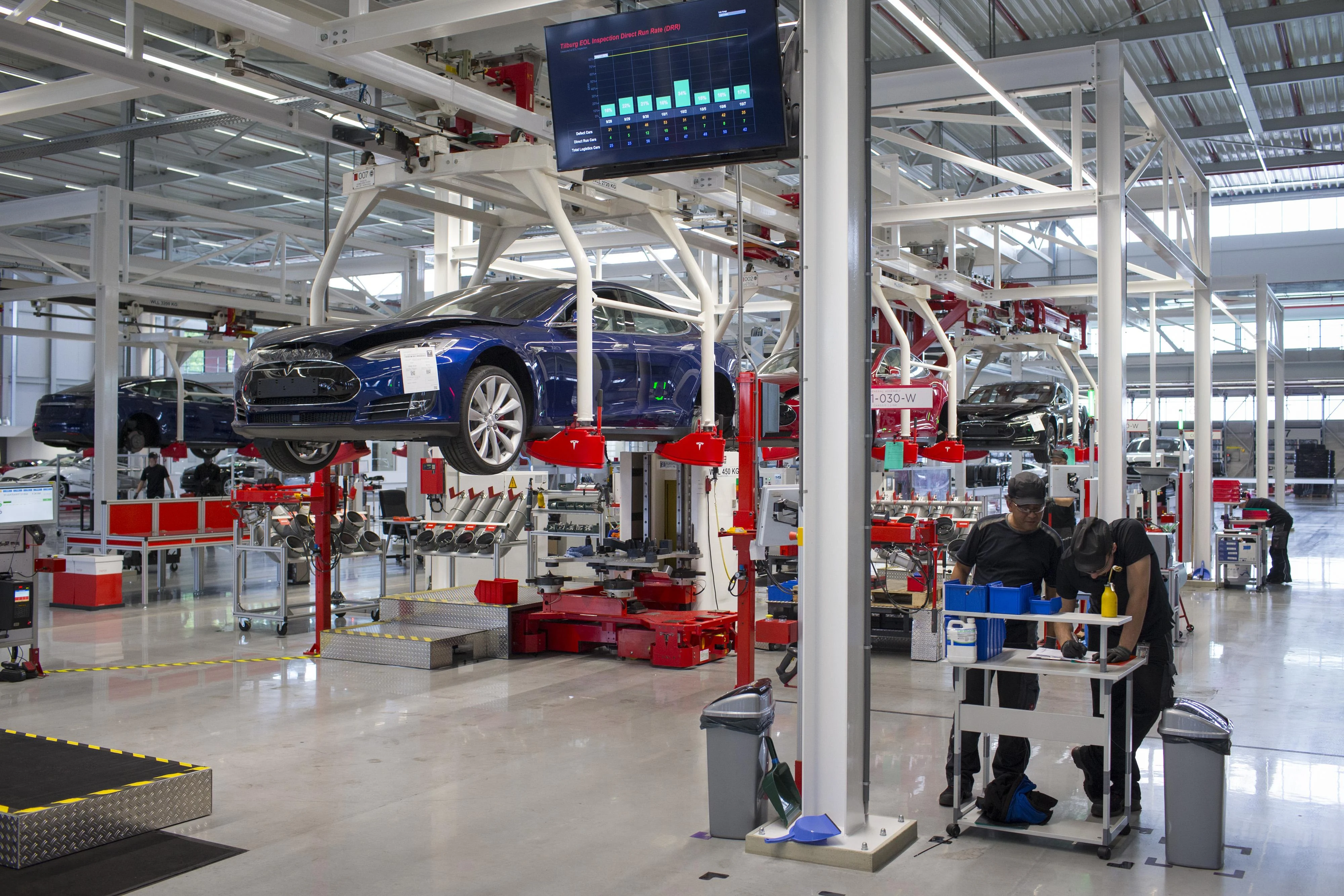 Tesla Repair Specialists: Car Geeks Collision