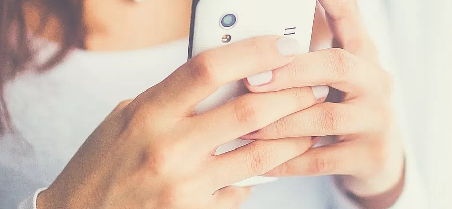 Controlled Online Content & Self Worth