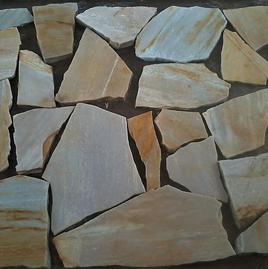 cacos de pedra são tomé amarela irregular para piso rústico