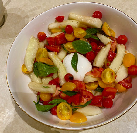 Tomato, melon and red chilli salad with burrata