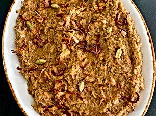 Mashed chicken and rice (Madrouba)