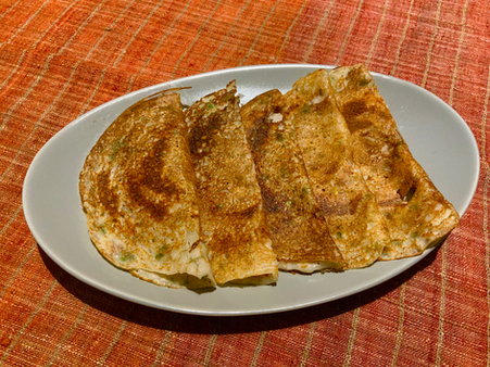 Yoghurt pancake from Andhra Pradesh (Perugu dosai)