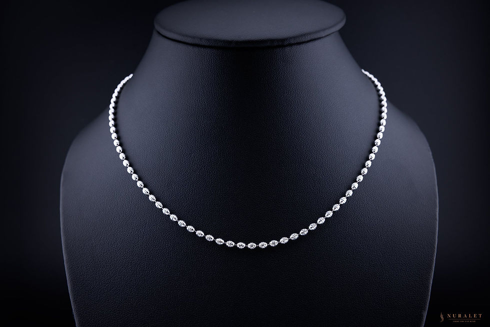 Rice bead platinum chain detail