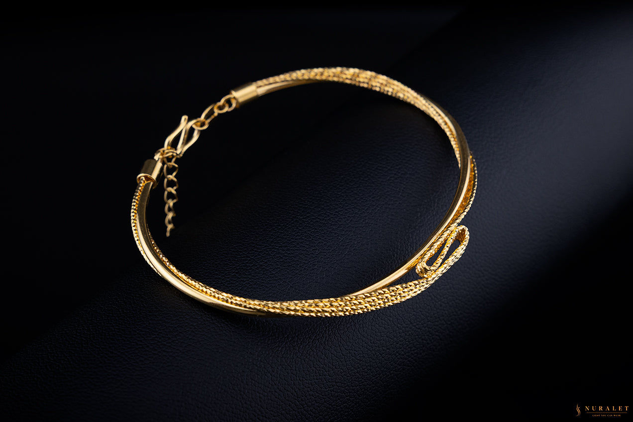 Double strand bracelet in 24k gold