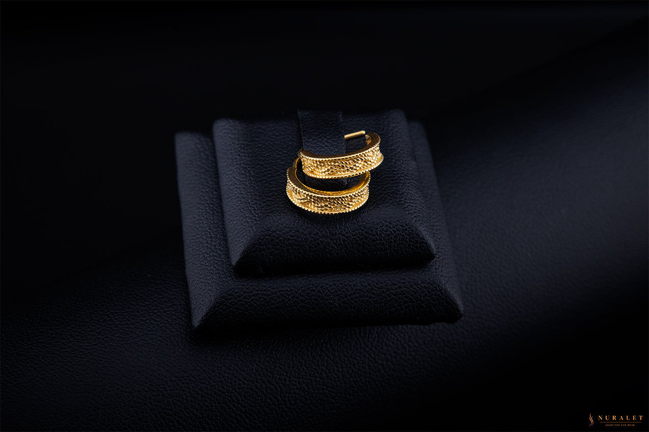 Hammered wide hoop earrings in 24k gold