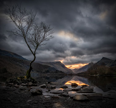 Llyn Padarn at dawn