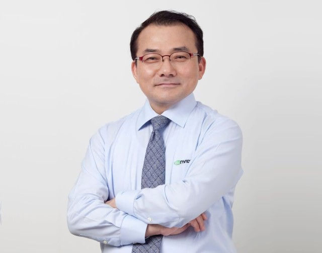 유응준