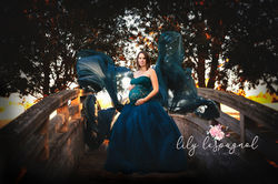 Lily Lespagnol Studio Photos