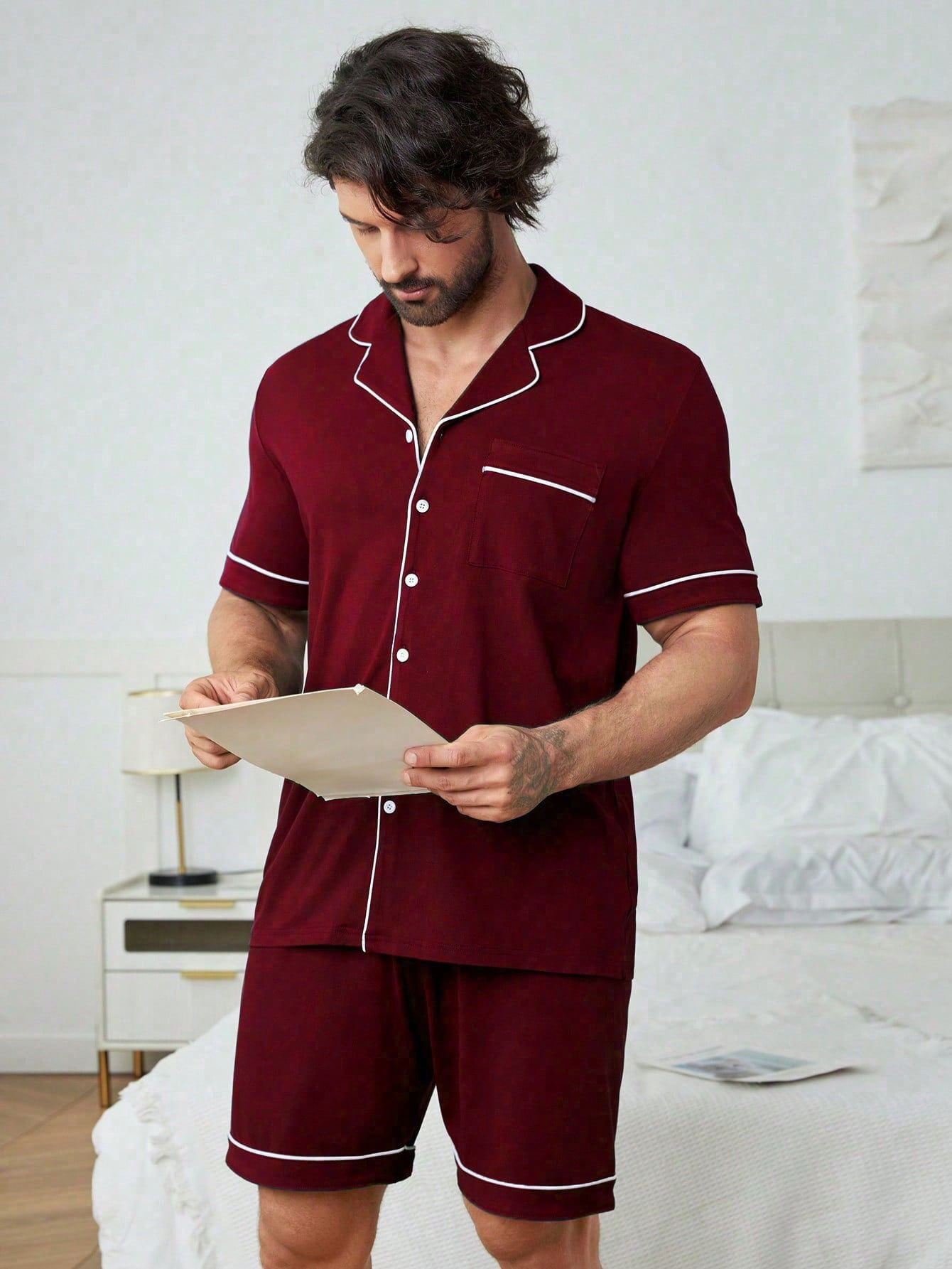 Men Contrast Piping PJ Set / Pajama Set