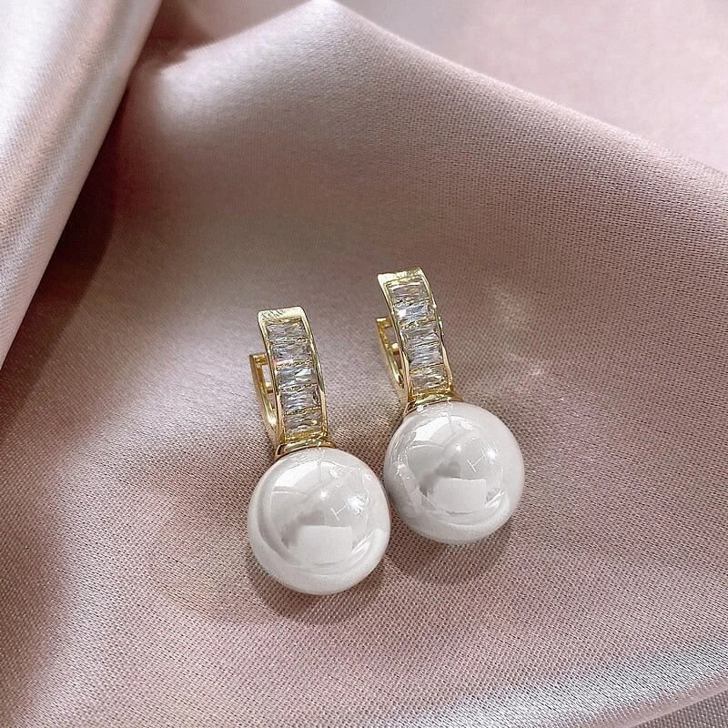 Miniatura: Huitan Gorgeous Flower Imitation Pearl Earrings Women Luxury Inlaid Sparkling C