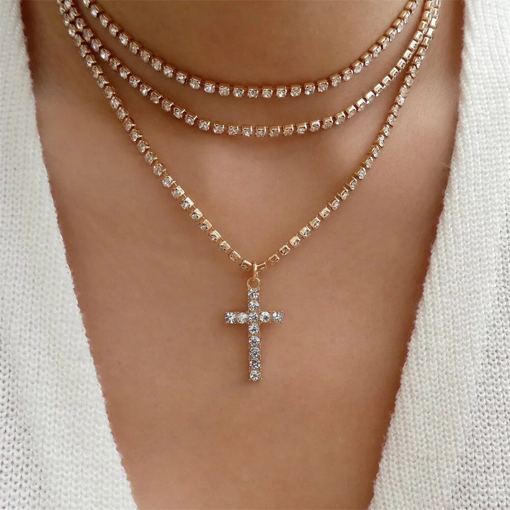 New Punk Gold Color Thick Geometric Chain Jesus Mary Portrait Coin Pendant Neck