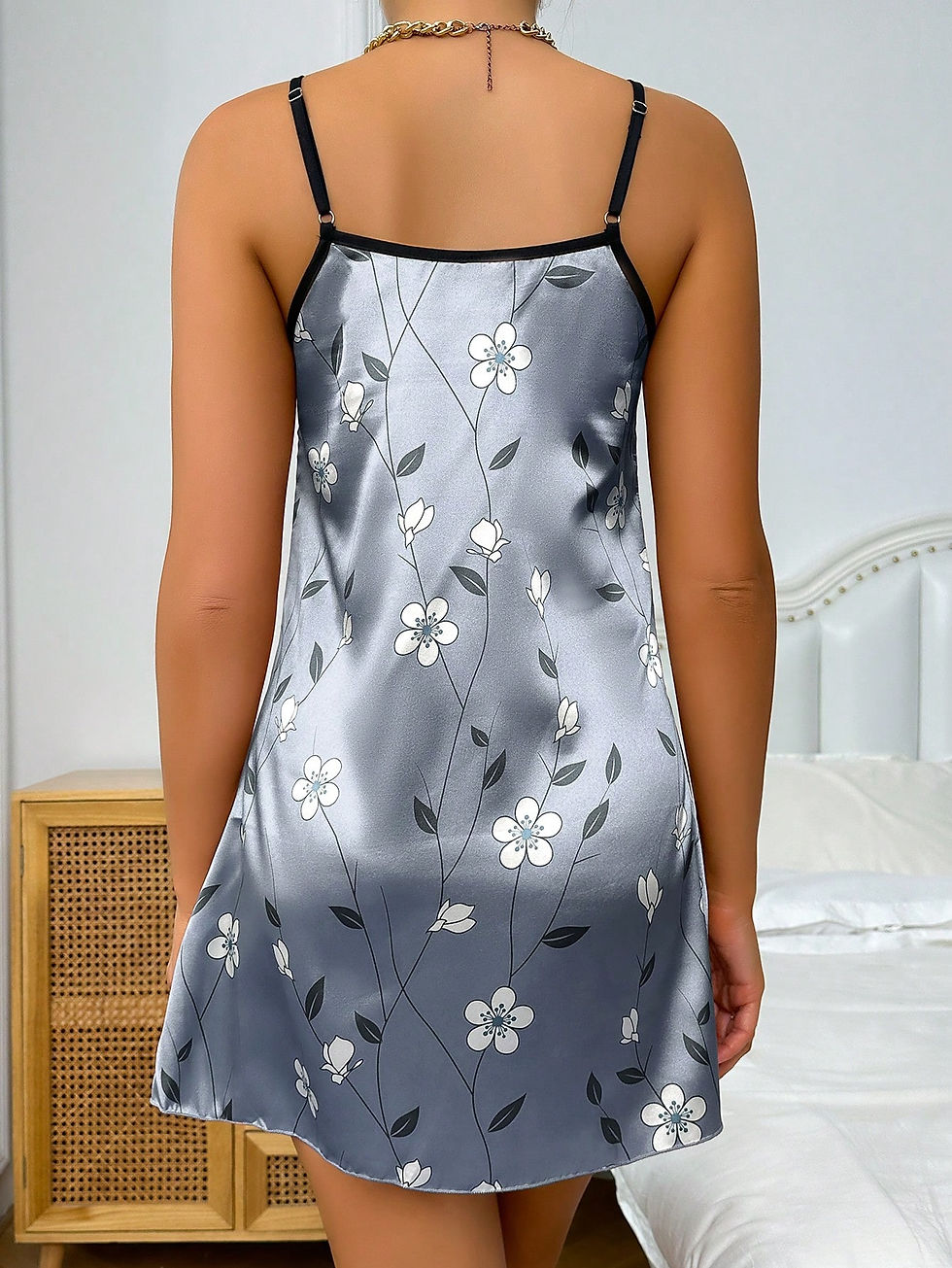 الصورة المصغرة: Simulated Silk Printed Floral Suspender Pajama Night Dress