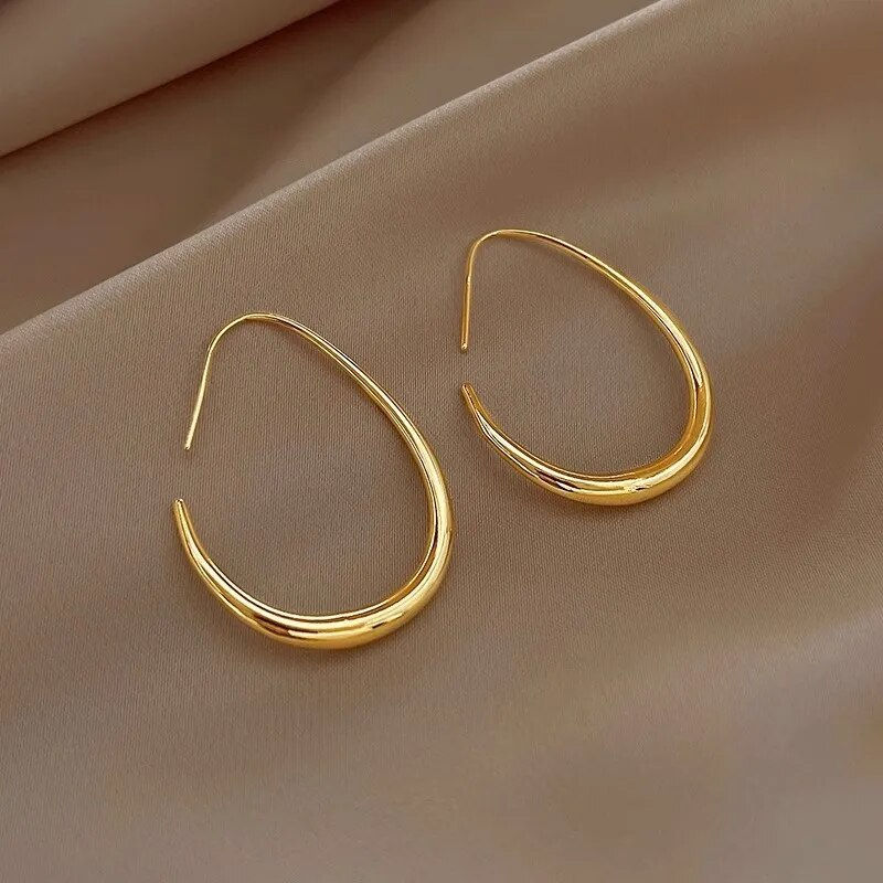 Thumbnail: Hot Sale 925 Silver Needle Geometric Oval Hoop Earrings For Women Simple Desgin