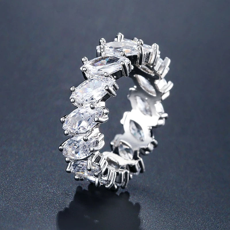 Thumbnail: UILZ Handmade Inlay Crystal Zircon Ring Zircon Wedding Band Rings for Women Fin