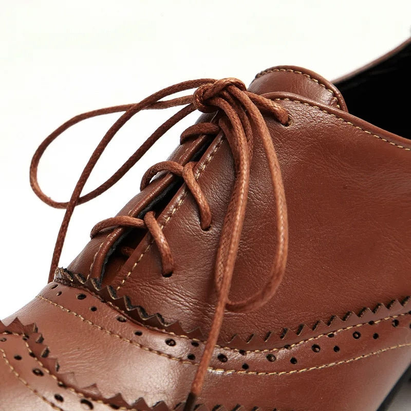 Thumbnail: 2023 British Retro Oxford Shoes Women Pointed Toe Casual Thick Medium Heel Leat