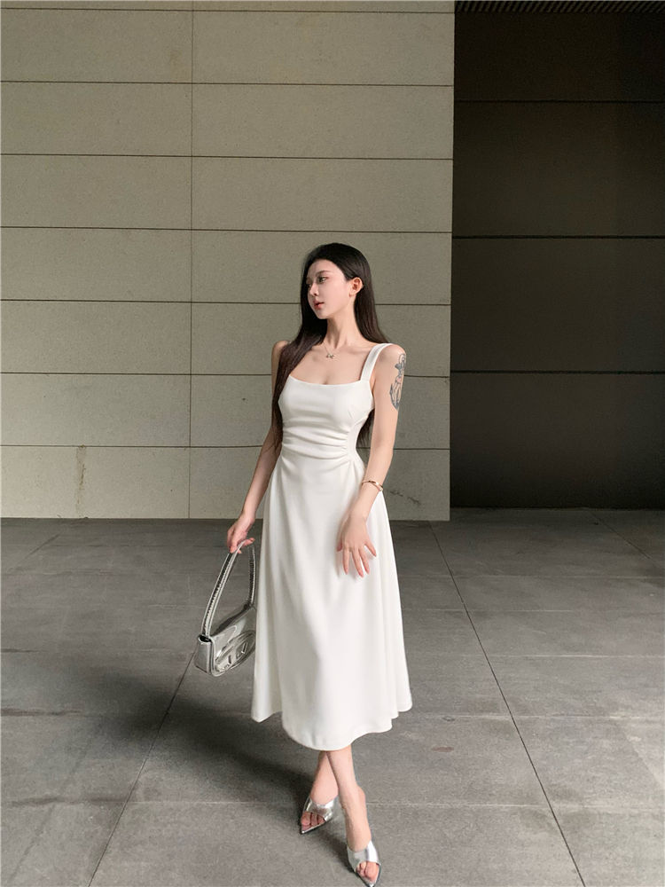Miniatura: Summer Selected Black and White Strap Dress Slim Fit Waist-Tied Long Dress Show
