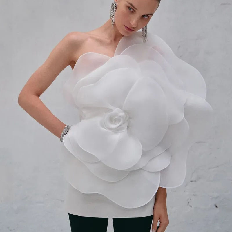 Miniaturebillede: Summer New Style White Oblique Shoulder Decorative Flower Dress Dress, Women's