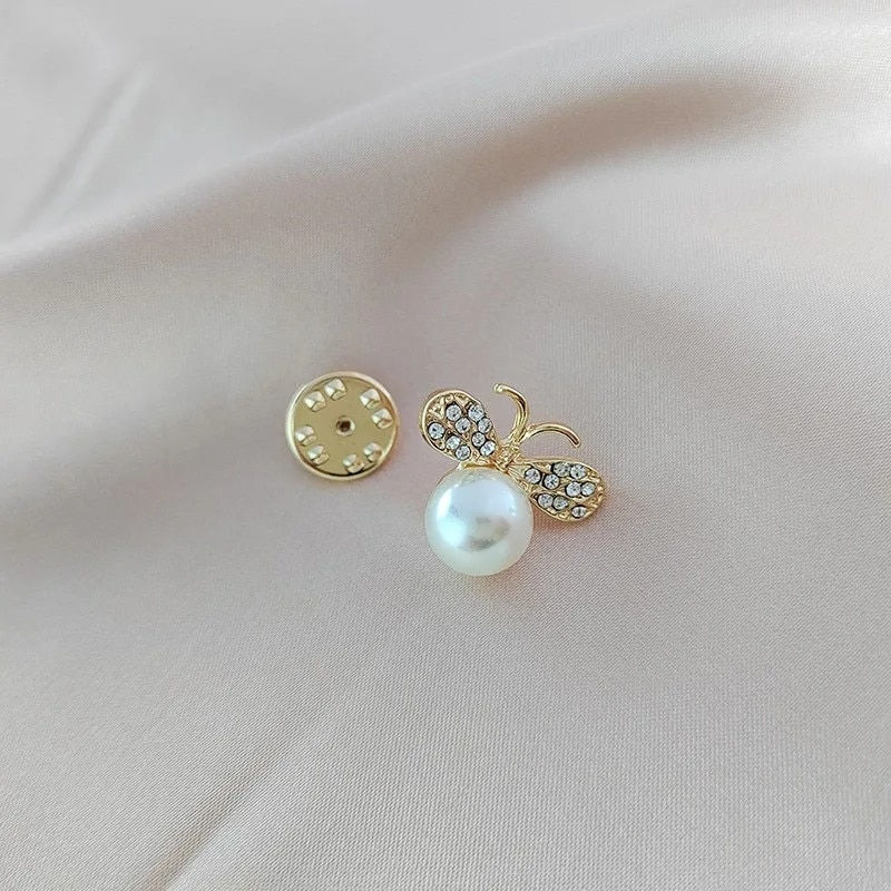 Thumbnail: Fashion Pearl Maple Leaf Rhinestone Brooches For Women Elegant Metal Fixed Clot