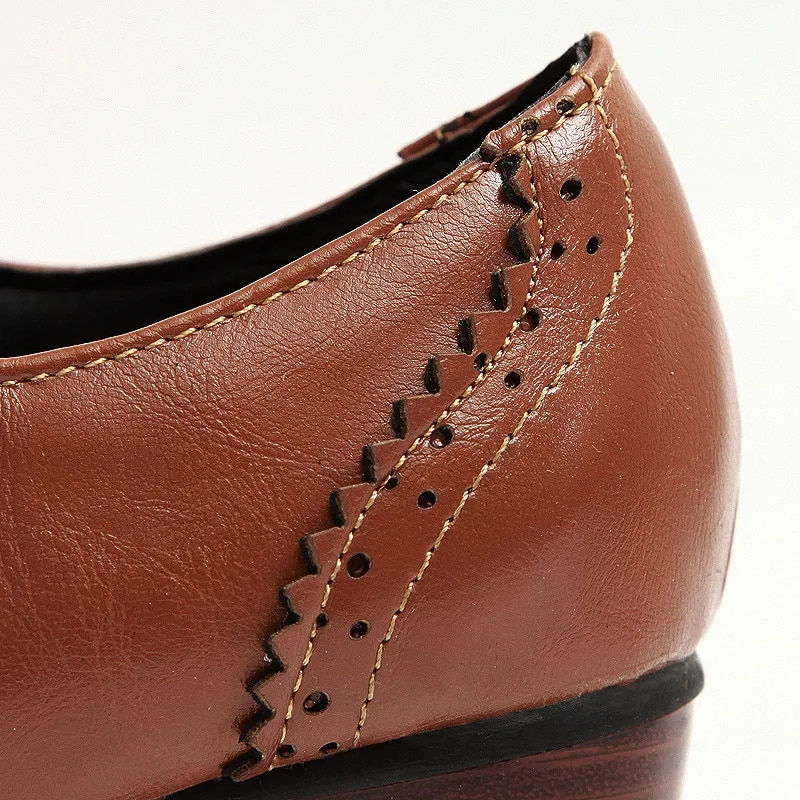 Thumbnail: 2023 British Retro Oxford Shoes Women Pointed Toe Casual Thick Medium Heel Leat