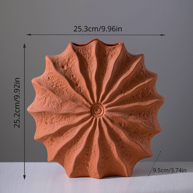 Thumbnail: Red Ceramic Vases With A Sense of Luxury And High Aesthetic Value. Creative Nor