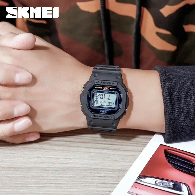 Miniaturebillede: Skmei 1628 Men's Watch Dual Time Countdown Multifunctional Digital Sports Watch
