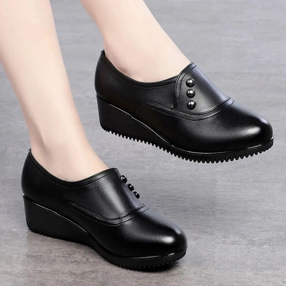 Thumbnail: Grandma black leather casual platform shoes spring 2023 classic slip-on loafers