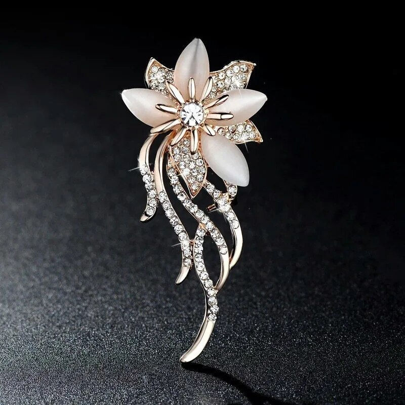 Thumbnail: Fashion Pearl Maple Leaf Rhinestone Brooches For Women Elegant Metal Fixed Clot