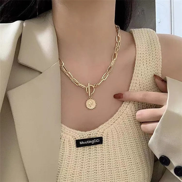 Indexkép: 2022 Fashion Unisex Multilayer Hip Hop Long Chain Necklace For Women Men Jewelr