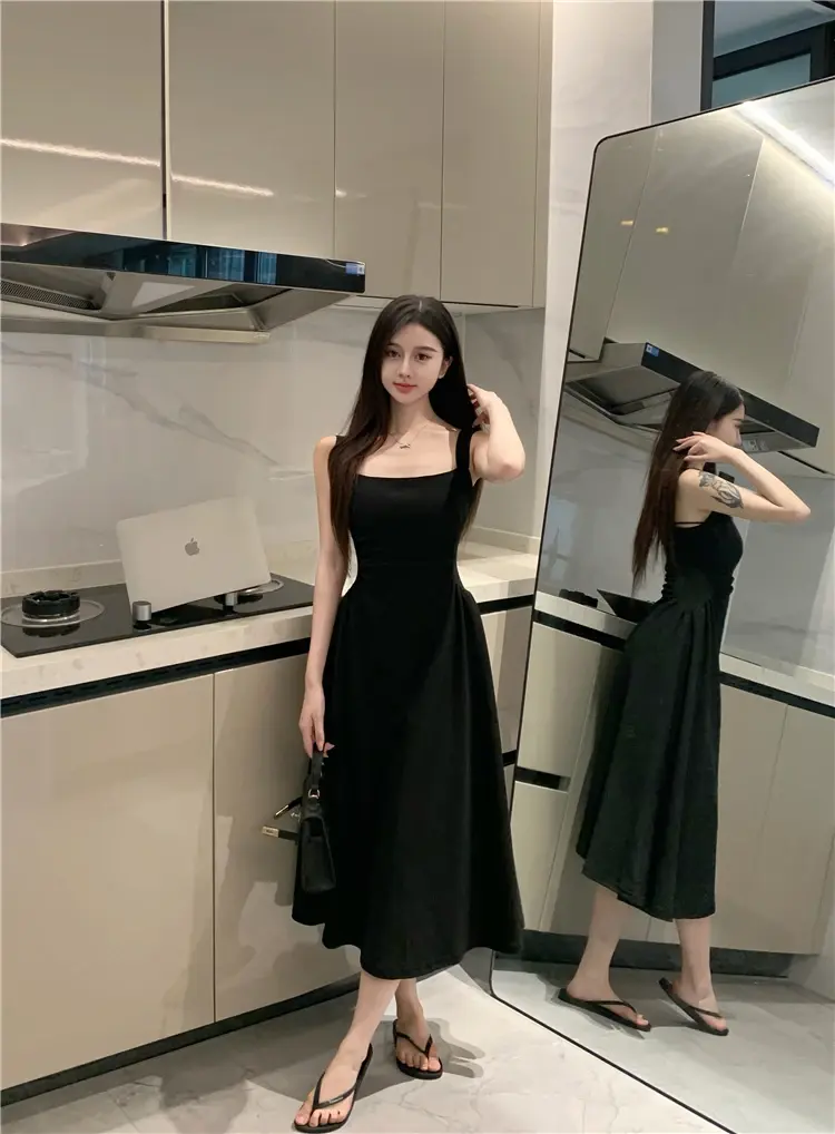 Miniatura: Summer Selected Black and White Strap Dress Slim Fit Waist-Tied Long Dress Show
