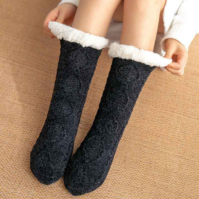 Thumbnail: Home Pregnant Women's Socks Battle Leg Carpet Socks