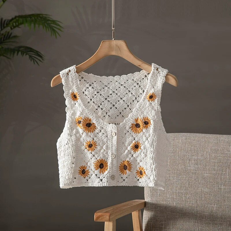 Thumbnail: OUMEA Women Summer Cotton Crochet Retro Cropped Knitted Cardigans Daisy Floral