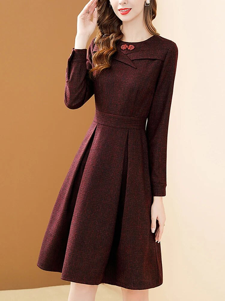 Miniatura: EVNISI Wine Woolen Elegant Dress Women  Autumn Winter Pleated O-neck A-line Lon