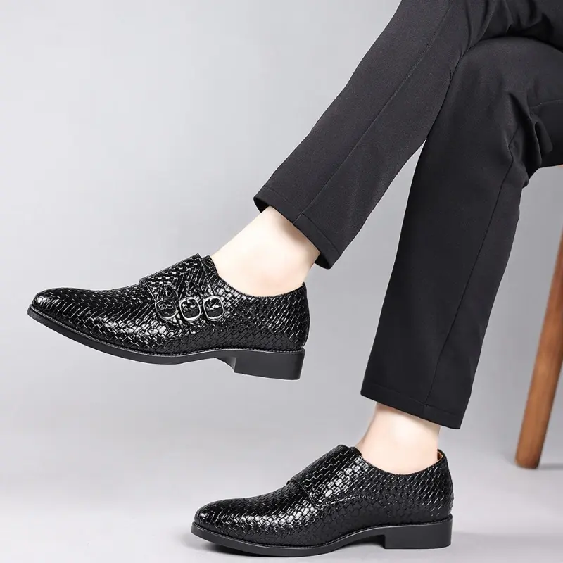 Thumbnail: Luxury Italian Men Dress Shoes Fashion Metal Buckle Oxford Shoes for Men Busine