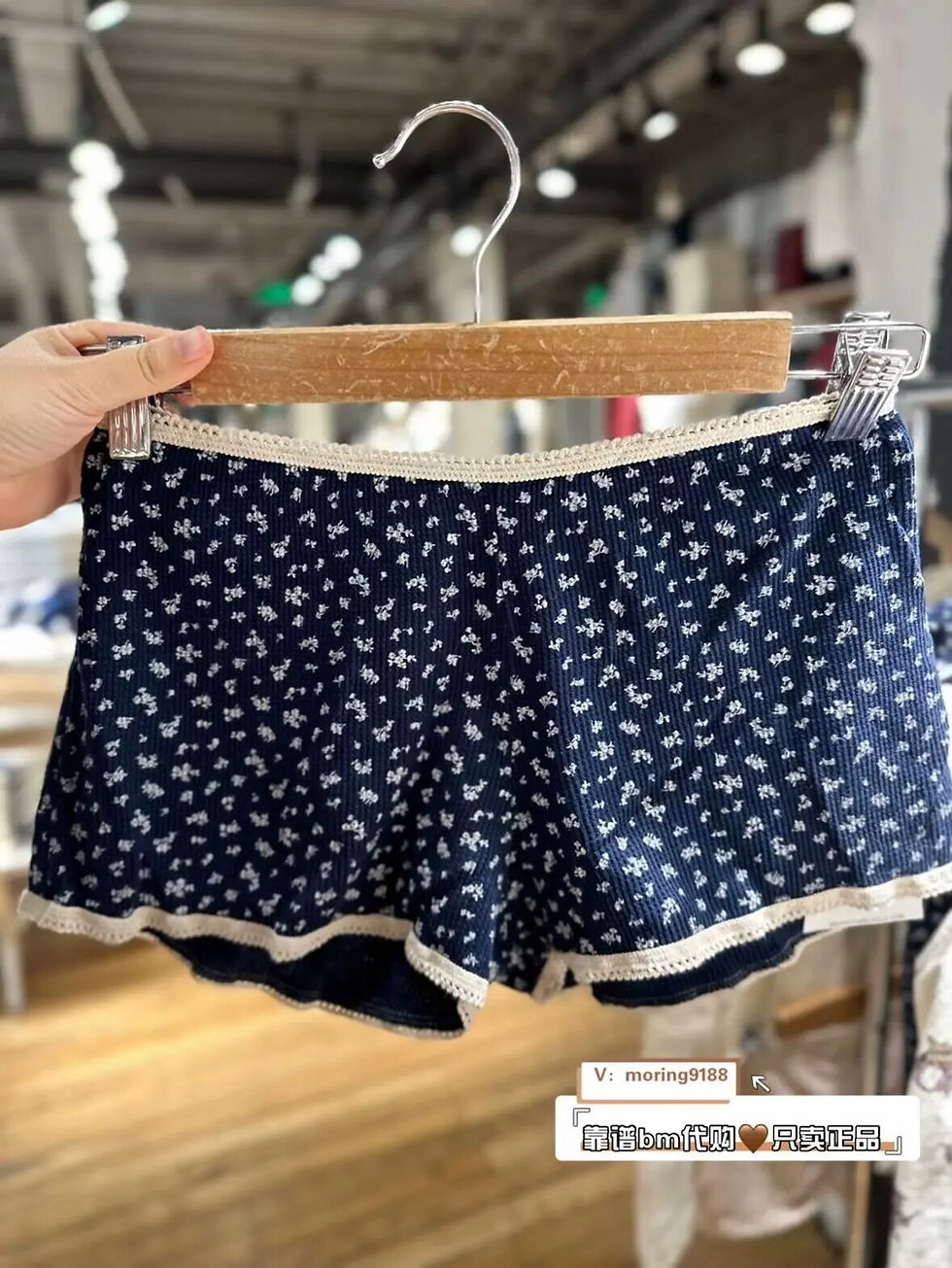 Thumbnail: Casual Women Soft Cotton Front Buttons Shorts 2023 Summer Vintage Low Waist Fem