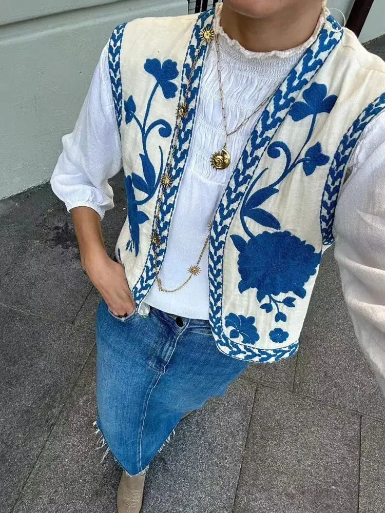 Thumbnail: TRAF 2024 Woman Sleeveless Embroidered Vest for Women Fashion Floral Embroidere