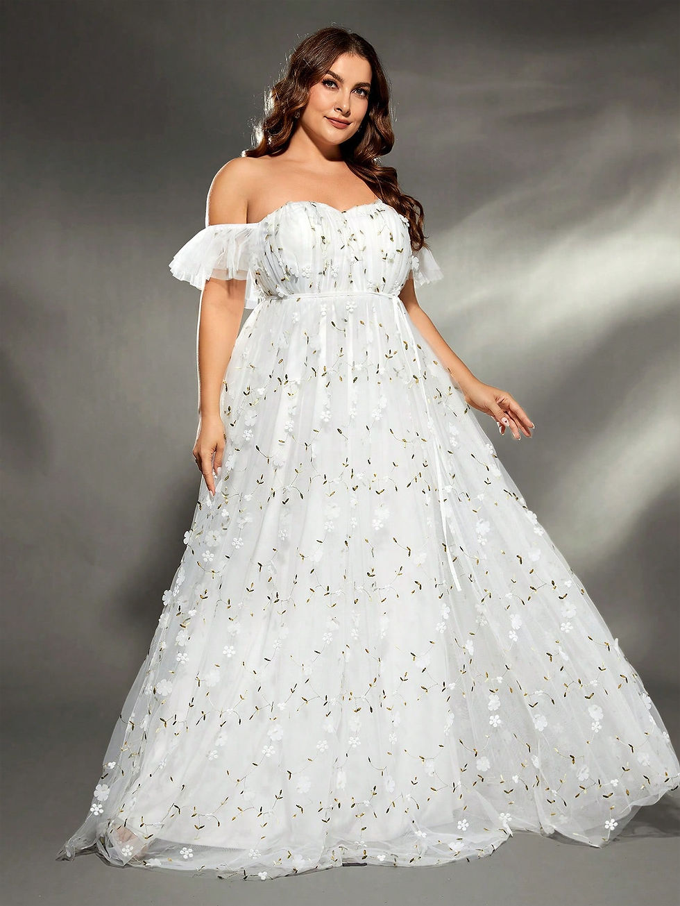 Thumbnail: Mgiacy plus size  Line collar three-dimensional embroidered retraction mesh big