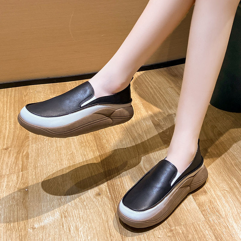 Thumbnail: Women's Loafers Comfortable Slip-on Flats Shoes