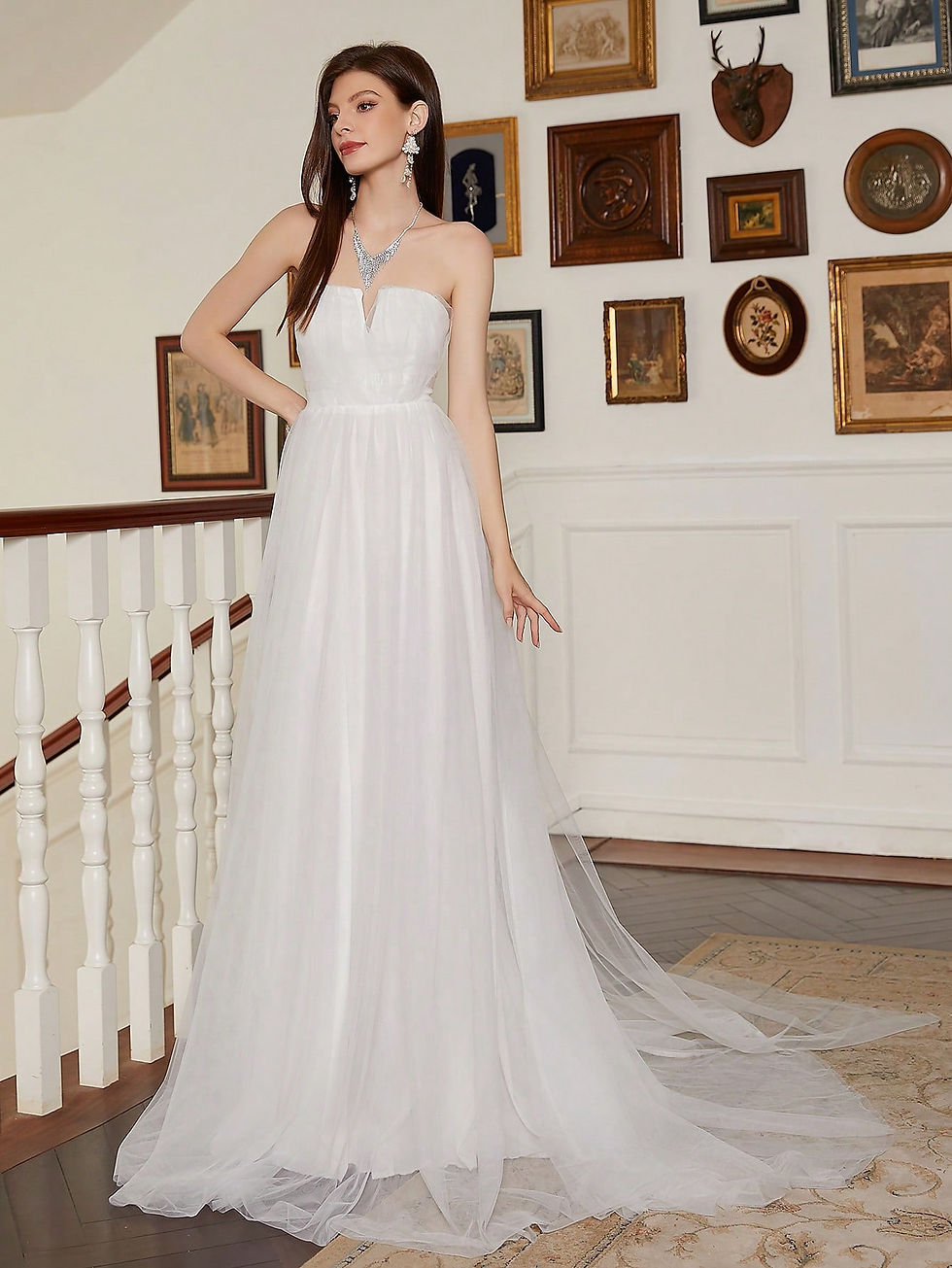 Miniatura: Backless Tube Top Mesh Wedding Dress