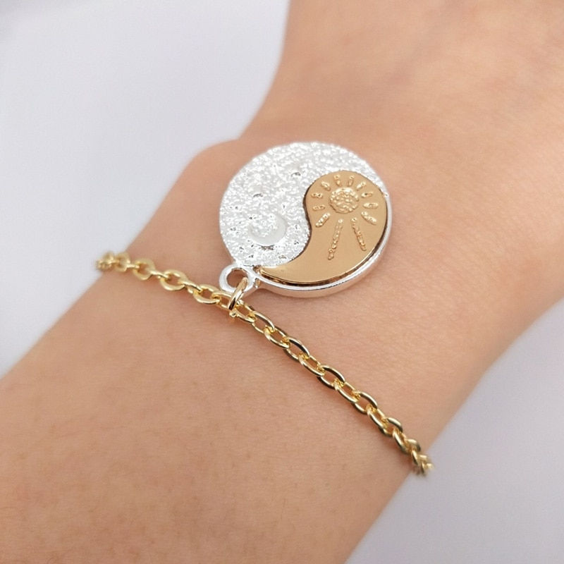 Miniatura: hzew new Pair Of Celestial gold Sun And silver color Moon bracelet Best Friends